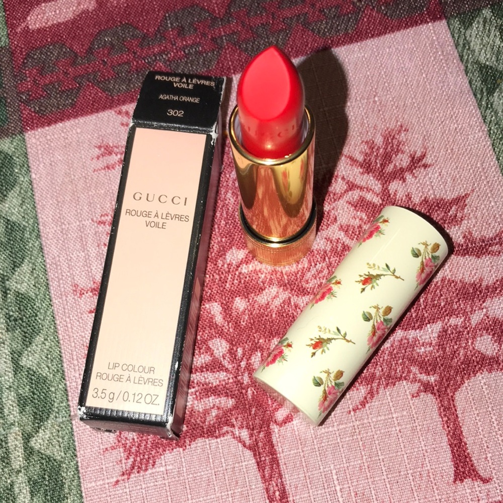 Gucci Rouge à Lèvres Voile Lipstick - “AGATHA ORANGE”